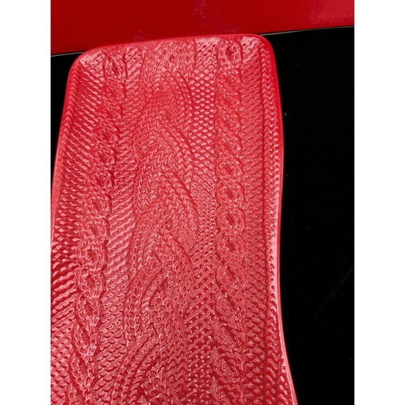 Melamine Knit Sweater Motif Design Red Stocking Platter Brand New In Box! - Picture 5 of 10